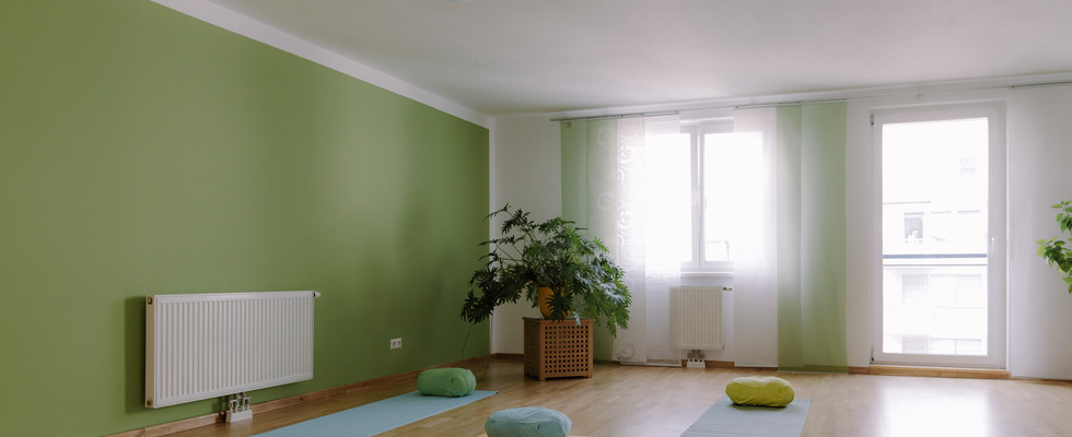 Wir vermieten unseren SPIRIT community ROOM, ca. 45 m2, sehr freundlich und hell., Balkon in den Innenhof.