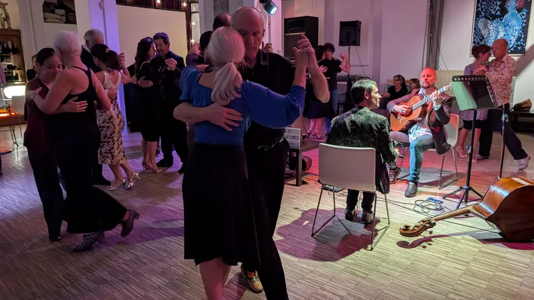 Tango Argentino, Yoga & Body-Mind Well-Being – Foto 9