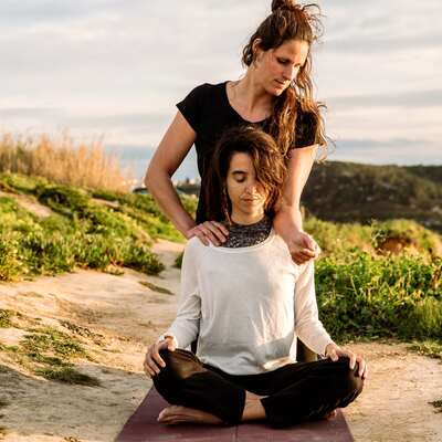 Shiatsu & Waves - Hara Shiatsu Praxis 