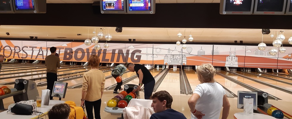 BOWLING mit Eva