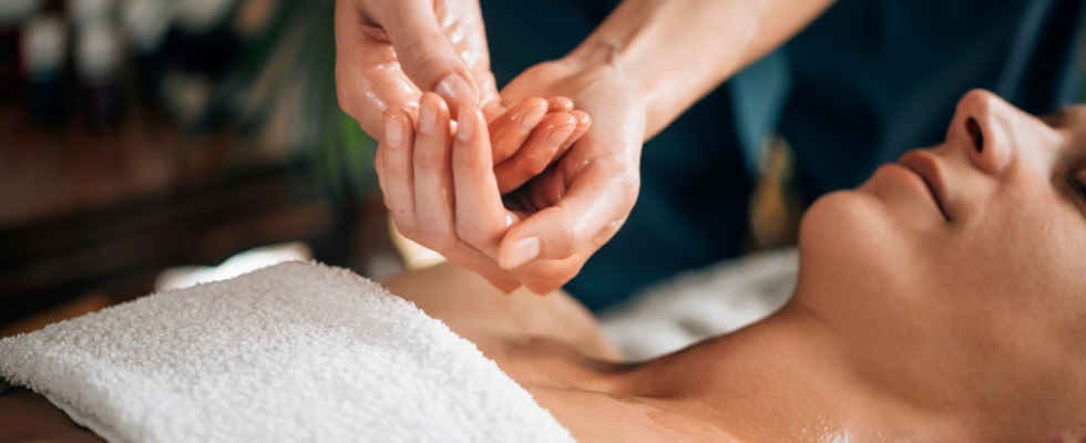 Ayurveda Massagen für Frauen
