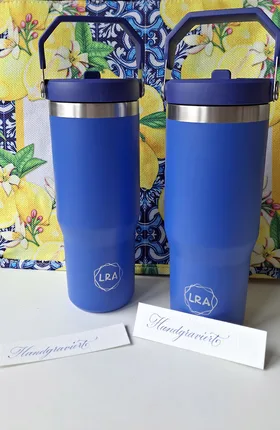 Kalligrafie, Lettering, Gravur, Heißfolierung, Produktbemalung, Live-Event Artist – Foto 36