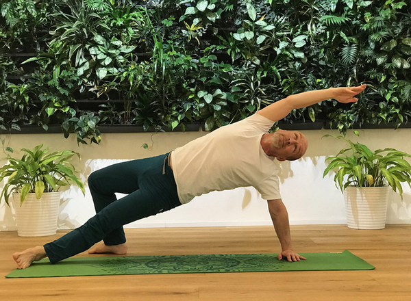 FINALE: Yoga-Drop-In-Klassen für den Rücken und Nacken
