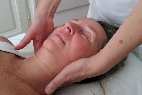 Heilmasseurin und Nuad-Praktikerin – Foto 2