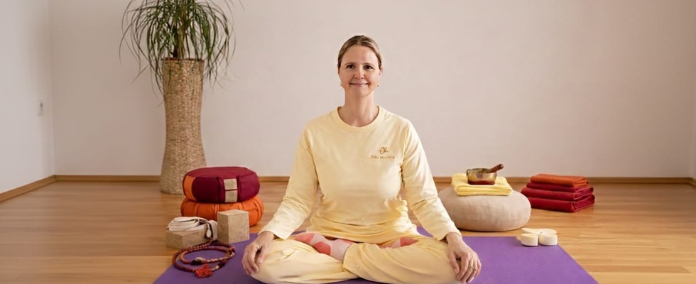 YOGA RELAX & ENERGY FLOW - Kroatisch/Englisch