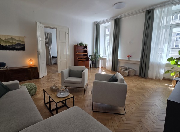 Ruhige Praxisräume in zentraler Lage