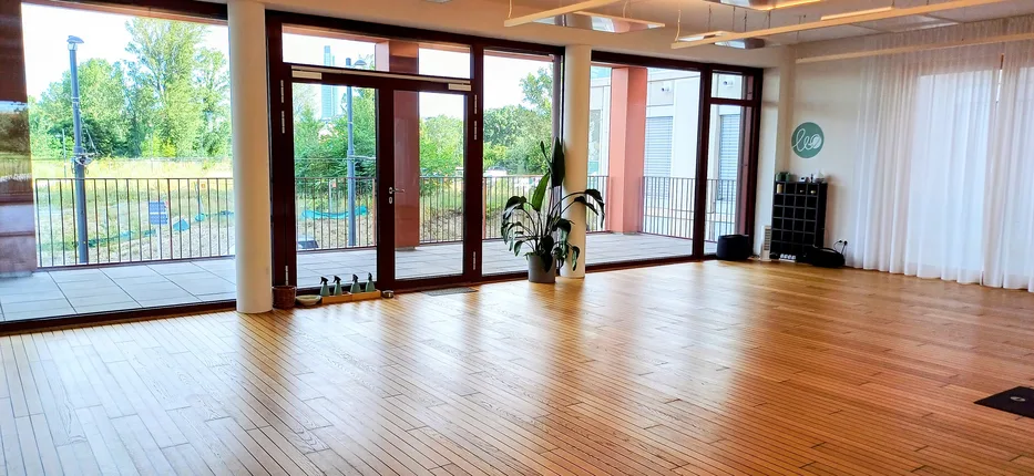 Dein Yoga Leo -  Yoga- und Pilatesstudio  – Foto 9