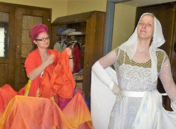 Ohne Maske - Workshop für Jugendliche