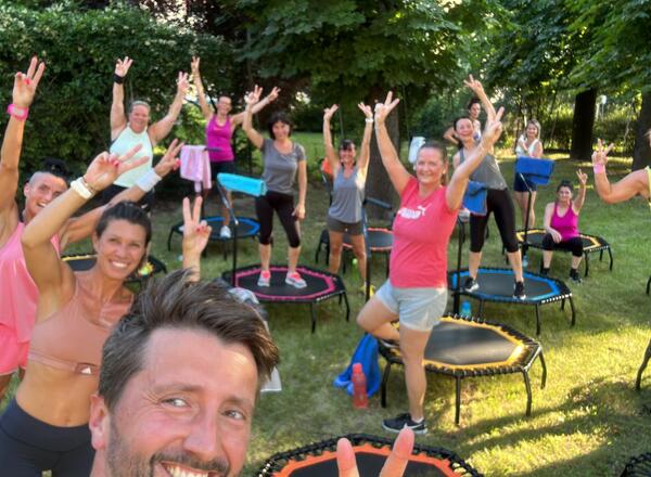 JUMPING FITNESS 