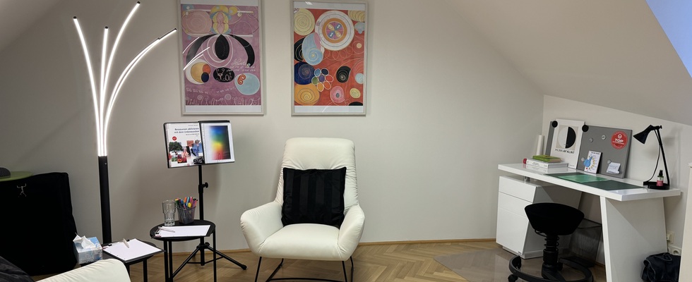 Vermiete ruhige, freundliche Coachingräumlichkeiten in Bürogemeinschaft Am Hof 