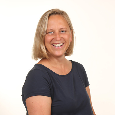 Mikle Hager-Adam, qualifizierte Praktikerin der Grinberg Methode