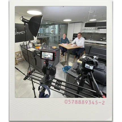 MAISBLAU Filmproduktion, Podcast Aufnahmen, Videoproduktion und Fotografie – Foto 7