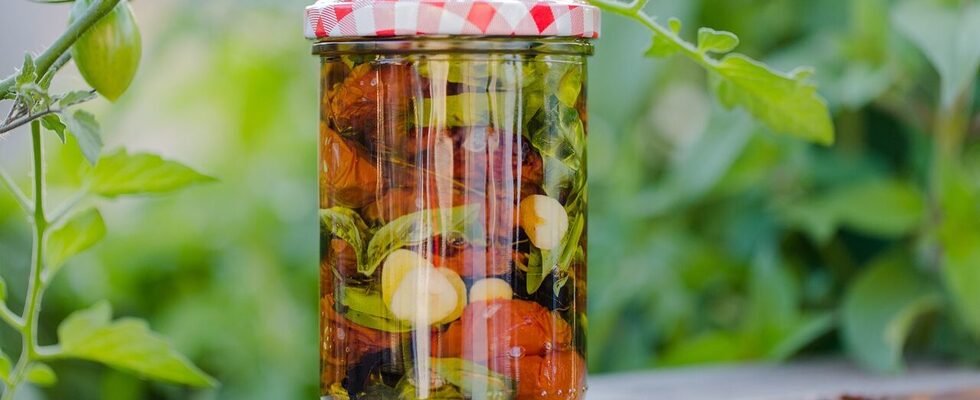EINKOCHEN von saisonalem Obst & Gemüse
