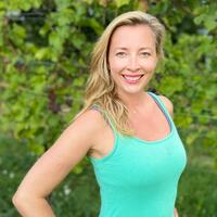 San Yoga mit Sandra Zerbs