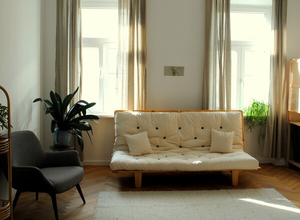 Ruhige und helle Gruppenpraxis für verschiedene Therapieformen zu vermieten