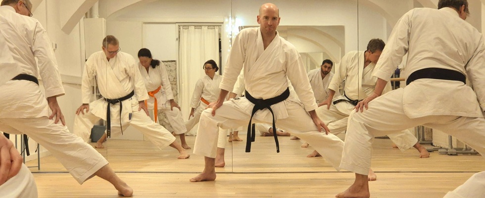 Karate  - Selbstverteidigung/ Fitness/ Körperbeherrschung