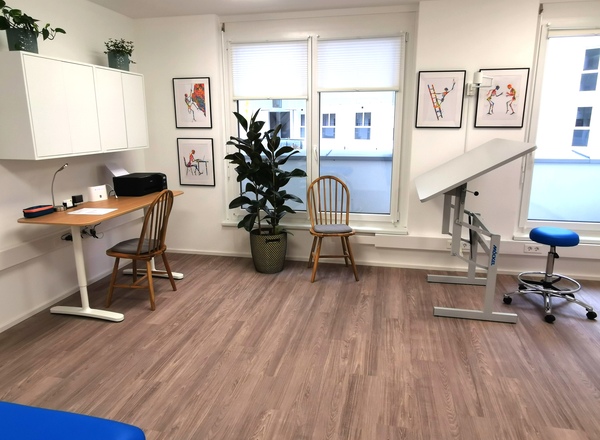 Vermiete Stunden oder tageweise Therapiepraxis für Ergo- und Physiotherapeuten, gerne auch andere Berufsgruppen!