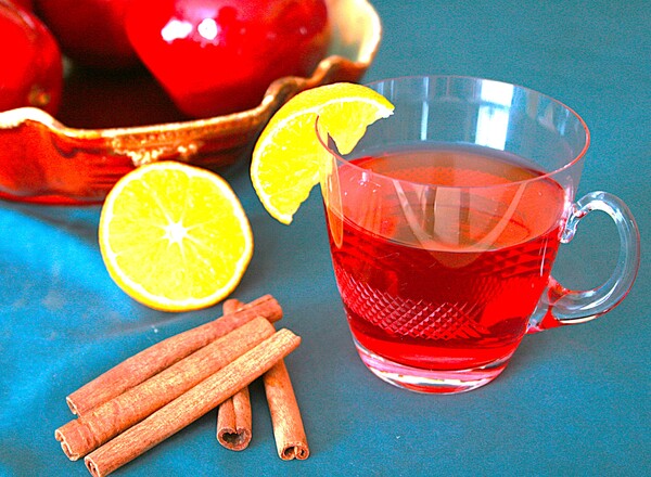 Gratis Glühwein & Spenden! 