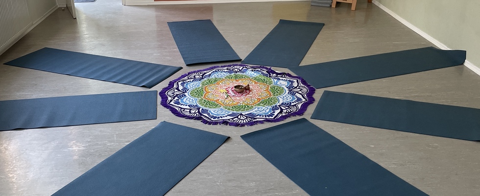 Kooperationspartner/Mitmieter für (Familien)Studio/Partyraum  gesucht