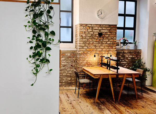 Vermieten Plätze in unserem Co-Working Loft in 1040 - Mitten im Freihausviertel