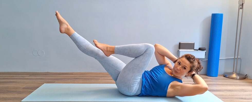 Laura *Pilates, Faszien & Functional Fitness Trainerin seit 2007. Pilates Verband Österreich Vorstandsmitglied.