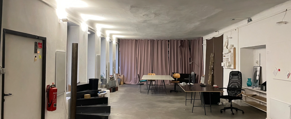 Schönes Atelier, 80m2 für Langzeitmieter in KünstlerInnen-Haus