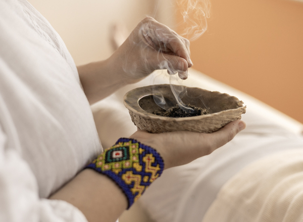 Das Ritual des Räucherns