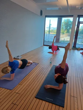 Dein Yoga Leo -  Yoga- und Pilatesstudio  – Foto 6
