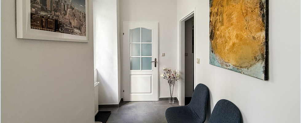 Vermiete Praxisraum in meiner kleinen Gemeinschaftspraxis