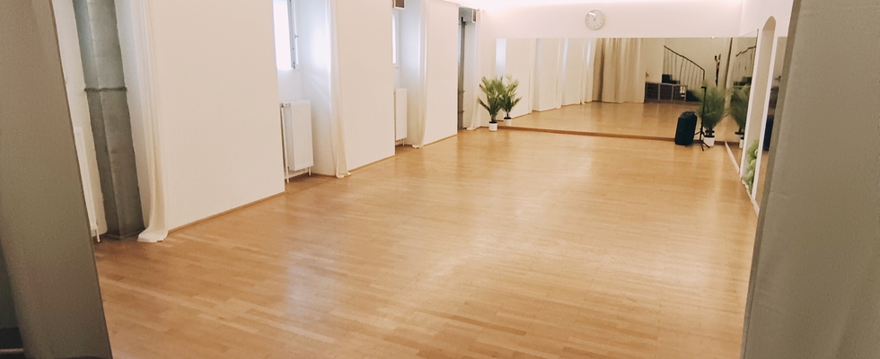 Vermiete Raum stundenweise an Trainer 